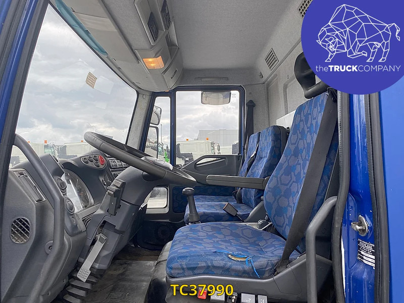 Iveco EUROCARGO - משאית תיבה: תמונה 5 Iveco EUROCARGO - משאית תיבה: תמונה 5
