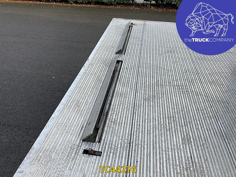 Iveco EuroCargo 100 E15 - משאית תיבה: תמונה 2 Iveco EuroCargo 100 E15 - משאית תיבה: תמונה 2