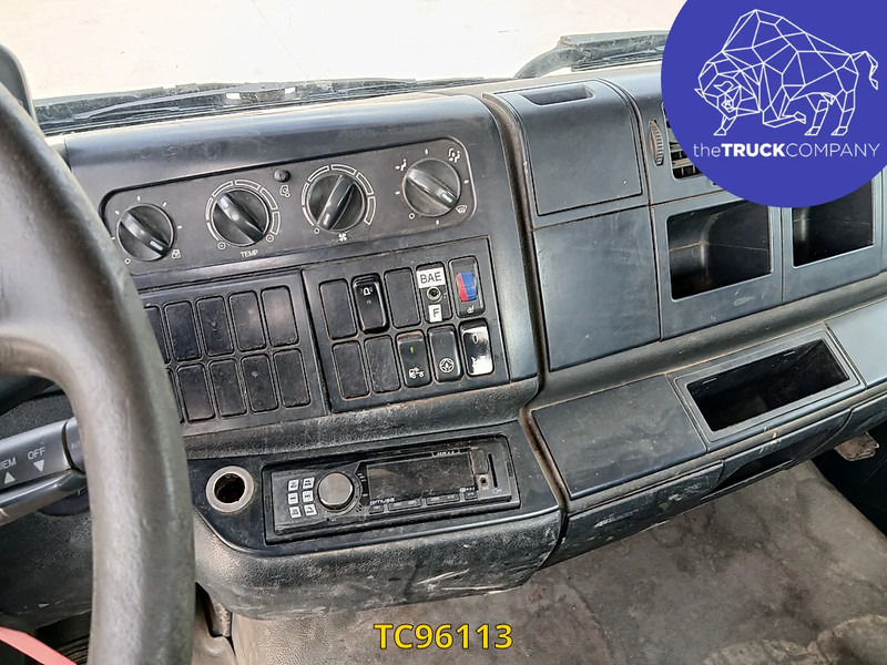 MAN TGA - מוביל מכולות/ משאית החלפת גוף: תמונה 3 MAN TGA - מוביל מכולות/ משאית החלפת גוף: תמונה 3