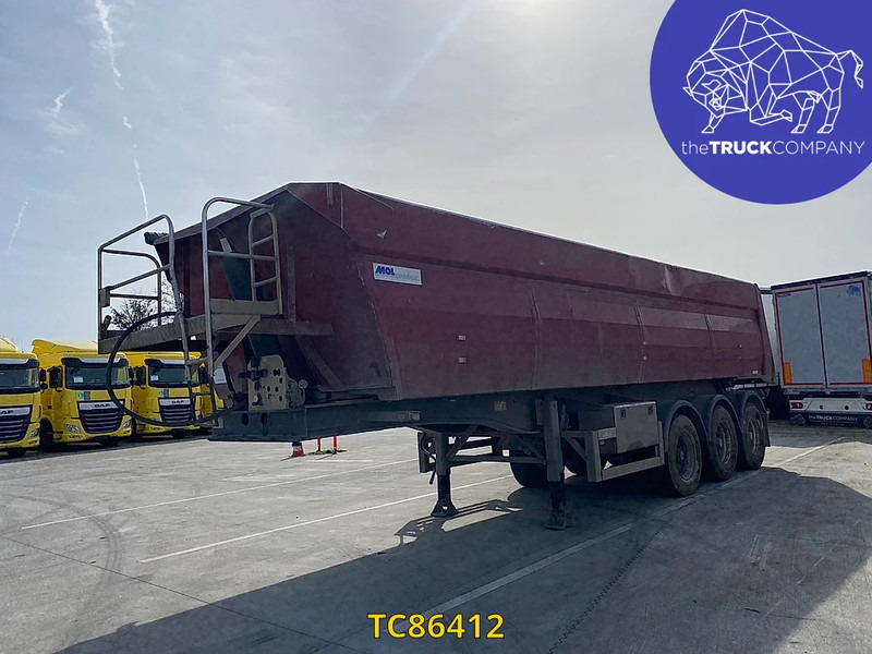 MOL 32m3 geïsoleerd - סמיטריילר עם מזהיר: תמונה 1 MOL 32m3 geïsoleerd - סמיטריילר עם מזהיר: תמונה 1