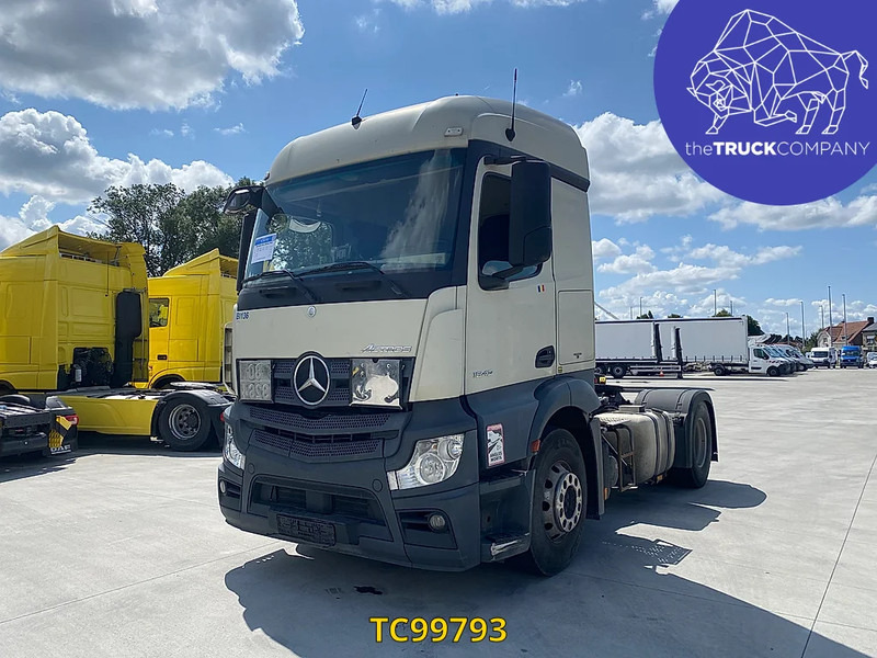 Mercedes-Benz Actros 1843 - יחידת טרקטור: תמונה 1 Mercedes-Benz Actros 1843 - יחידת טרקטור: תמונה 1