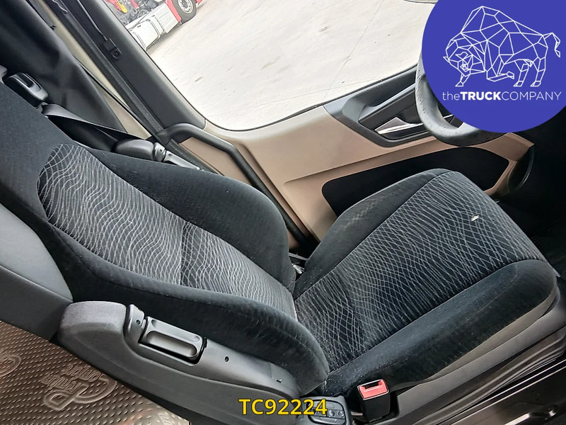 Mercedes-Benz Actros 2548 - משאית וילונות צד: תמונה 4 Mercedes-Benz Actros 2548 - משאית וילונות צד: תמונה 4