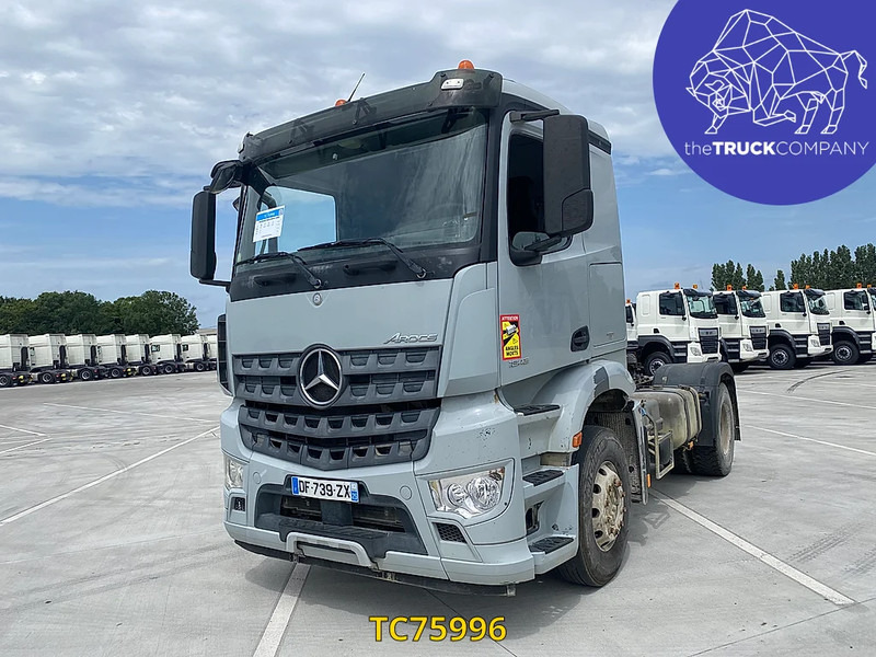 Mercedes-Benz Arocs 1843 - יחידת טרקטור: תמונה 1 Mercedes-Benz Arocs 1843 - יחידת טרקטור: תמונה 1