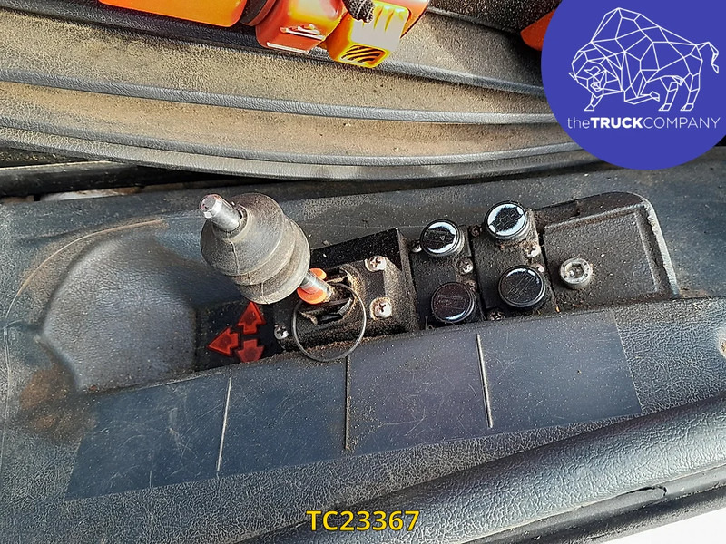 Mercedes-Benz Atego 1217 - מוביל מכולות/ משאית החלפת גוף: תמונה 3 Mercedes-Benz Atego 1217 - מוביל מכולות/ משאית החלפת גוף: תמונה 3