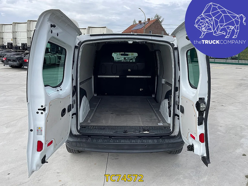 כלי רכב מסחרי עם לוח Mercedes-Benz Citan 109 CDI MAXI: תמונה 6