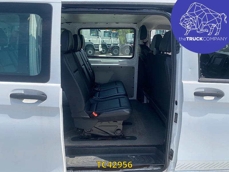 Mercedes-Benz Vito 111 CDI MINIBUS 9 SEATS - מיניבוס, כלי רכב מסחרי לנוסעים: תמונה 4 Mercedes-Benz Vito 111 CDI MINIBUS 9 SEATS - מיניבוס, כלי רכב מסחרי לנוסעים: תמונה 4