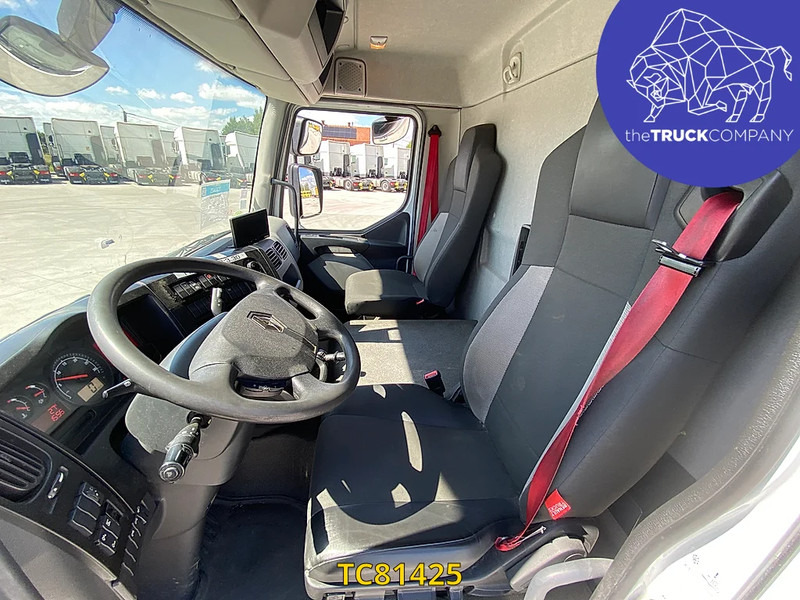 Renault D 210 - משאית תיבה: תמונה 5 Renault D 210 - משאית תיבה: תמונה 5