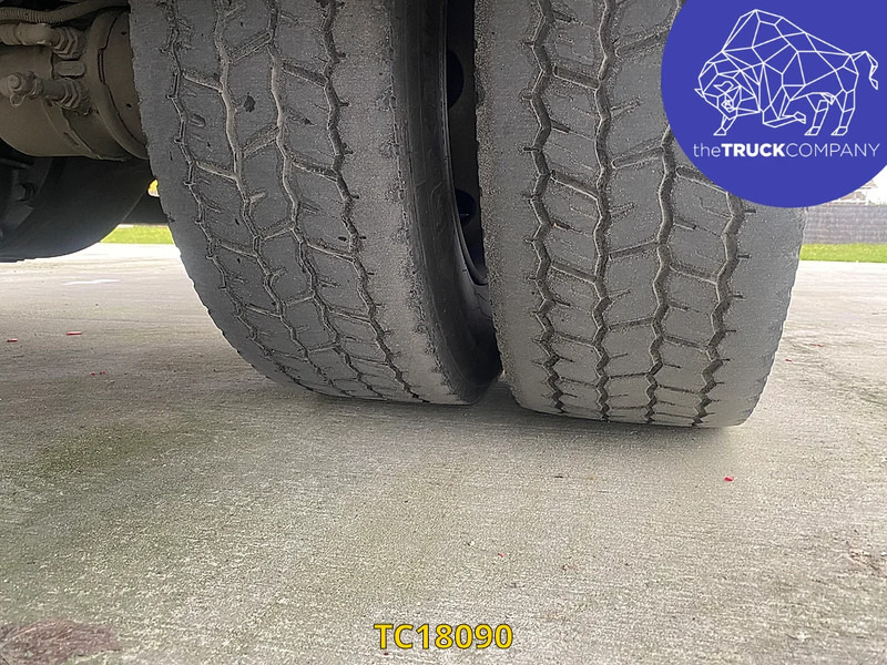 משאית קירור Renault D 240: תמונה 16