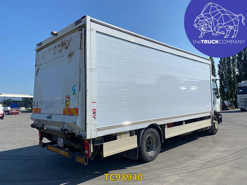 Renault D 240 - משאית תיבה: תמונה 2 Renault D 240 - משאית תיבה: תמונה 2