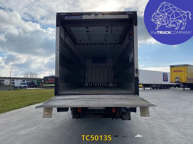 Renault D 320 - משאית קירור: תמונה 2 Renault D 320 - משאית קירור: תמונה 2