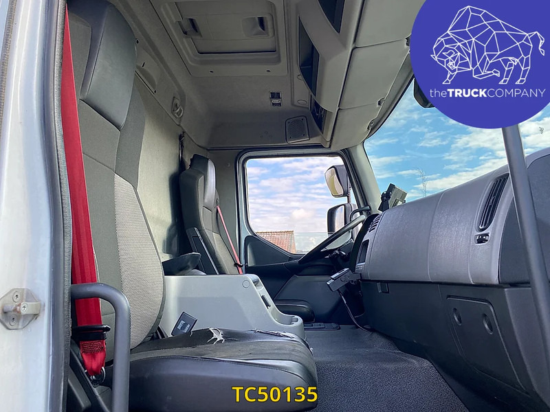 Renault D 320 - משאית קירור: תמונה 5 Renault D 320 - משאית קירור: תמונה 5