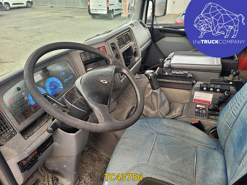 Renault Kerax 370 - מוביל מכולות/ משאית החלפת גוף: תמונה 2 Renault Kerax 370 - מוביל מכולות/ משאית החלפת גוף: תמונה 2