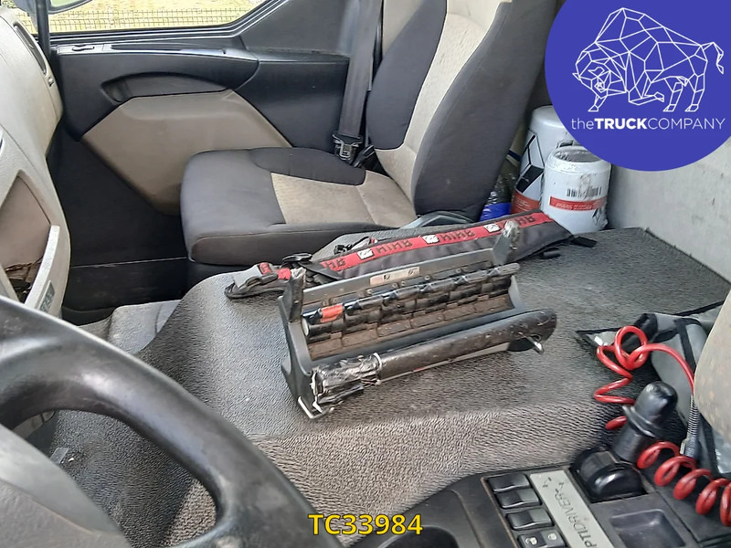 Renault Kerax 380 - משאית צד נופל/ שטוחה: תמונה 3 Renault Kerax 380 - משאית צד נופל/ שטוחה: תמונה 3