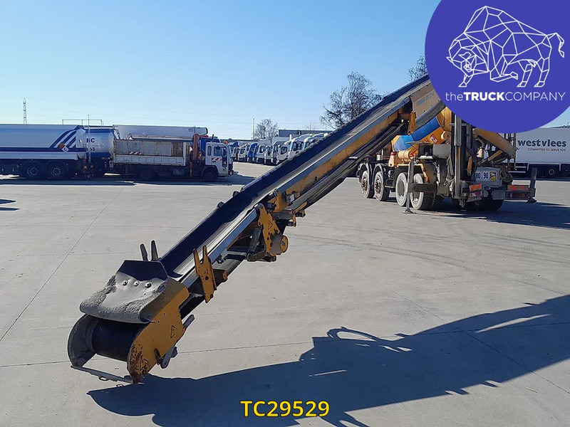 Renault Kerax 420 - משאית מערבלת בטון: תמונה 2 Renault Kerax 420 - משאית מערבלת בטון: תמונה 2