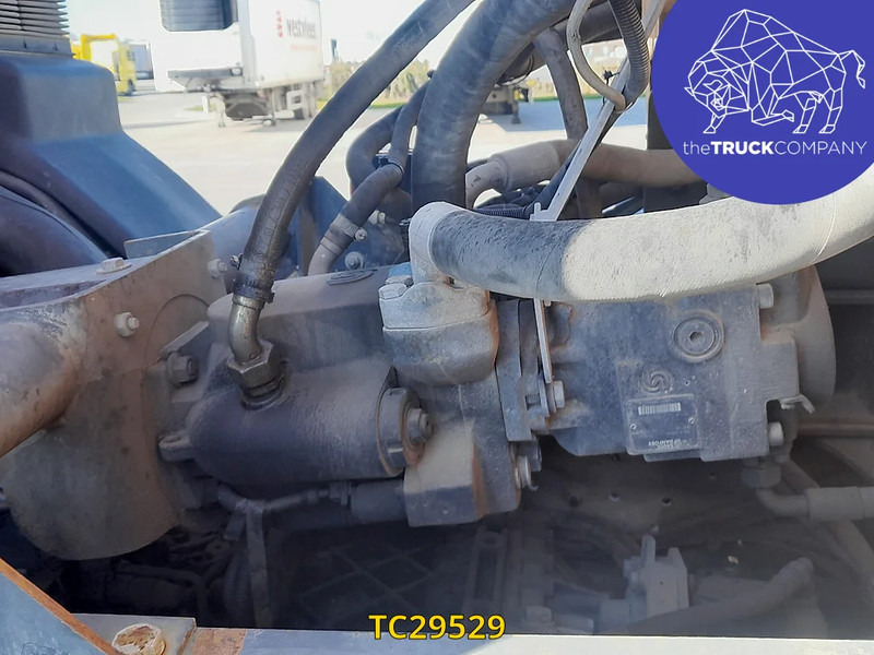 Renault Kerax 420 - משאית מערבלת בטון: תמונה 5 Renault Kerax 420 - משאית מערבלת בטון: תמונה 5