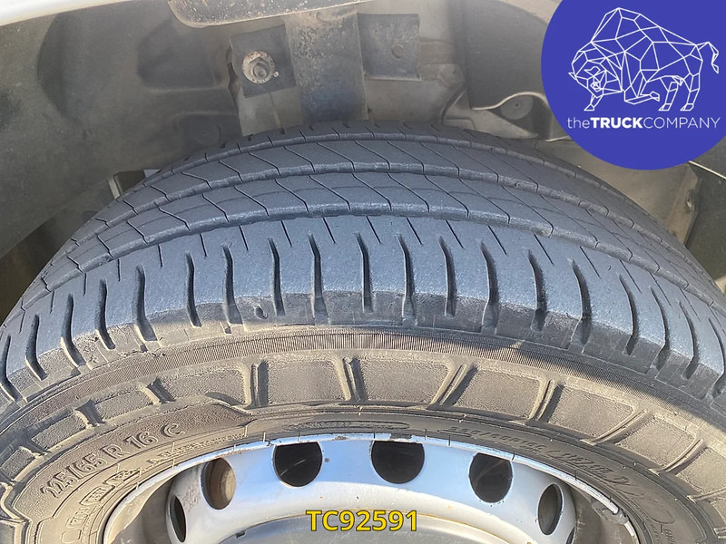 Renault Master 130 - מיניבוס, כלי רכב מסחרי לנוסעים: תמונה 4 Renault Master 130 - מיניבוס, כלי רכב מסחרי לנוסעים: תמונה 4