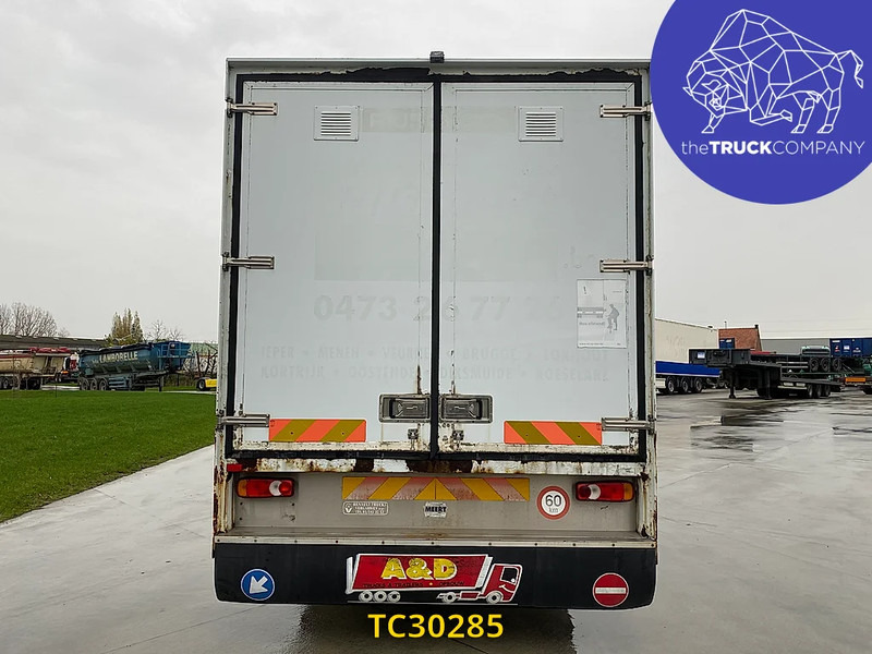 Renault Midlum 220 - משאית תיבה: תמונה 3 Renault Midlum 220 - משאית תיבה: תמונה 3