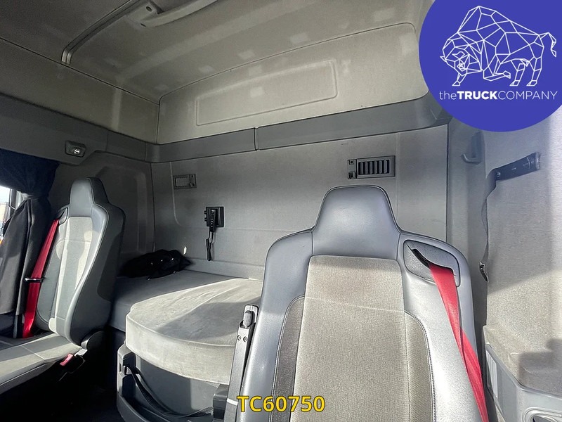Renault T 430 - יחידת טרקטור: תמונה 2 Renault T 430 - יחידת טרקטור: תמונה 2