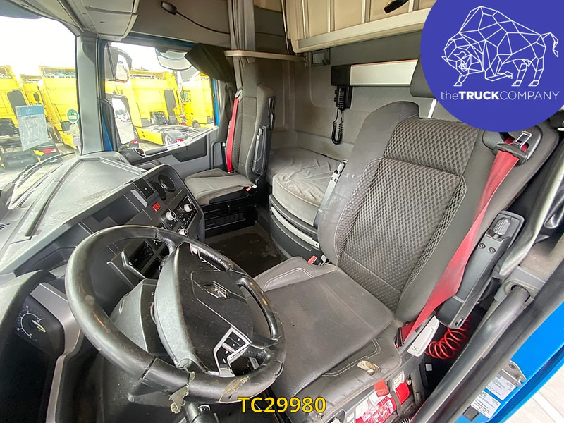 Renault T 520 - יחידת טרקטור: תמונה 5 Renault T 520 - יחידת טרקטור: תמונה 5