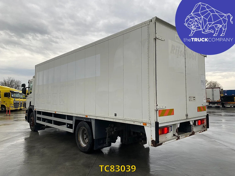 Scania P 220 - משאית תיבה: תמונה 2 Scania P 220 - משאית תיבה: תמונה 2