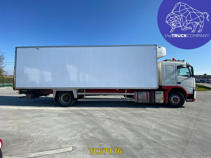 Volvo FM 330 - משאית קירור: תמונה 2 Volvo FM 330 - משאית קירור: תמונה 2