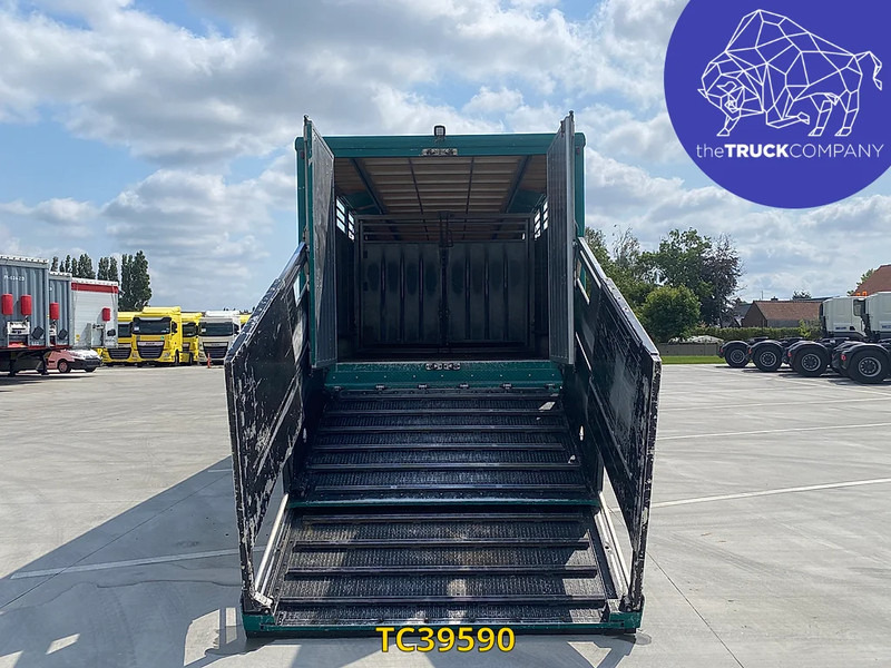Volvo FM 410 - משאית להובלת בעלי חיים: תמונה 2 Volvo FM 410 - משאית להובלת בעלי חיים: תמונה 2