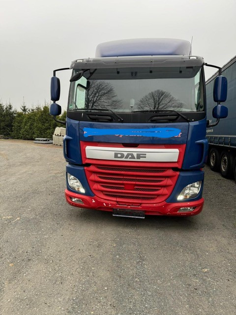 DAF CF 370 Tiefkühler NUR 426000 km - משאית קירור: תמונה 3 DAF CF 370 Tiefkühler NUR 426000 km - משאית קירור: תמונה 3