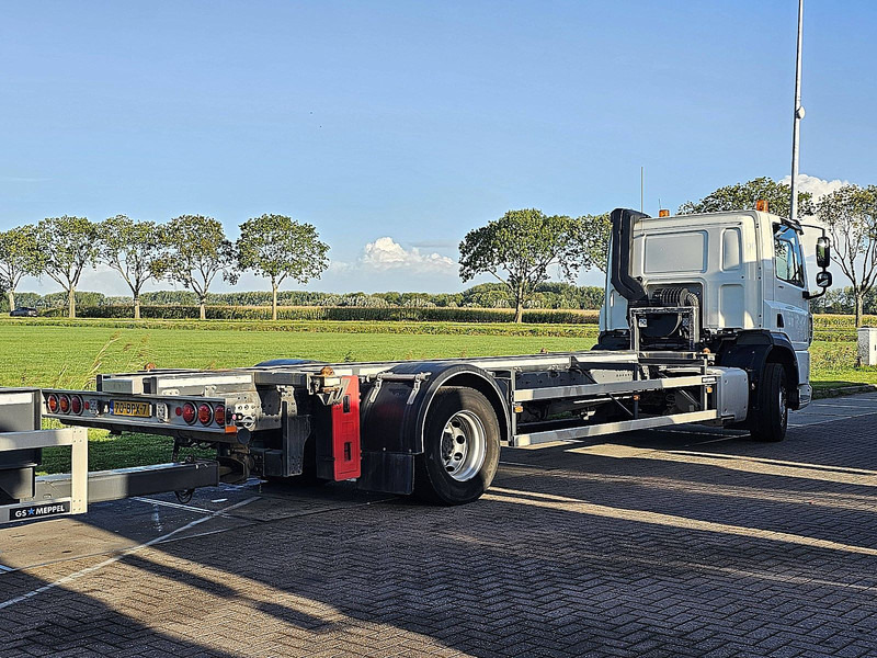 DAF CF 410 20FT TANKCONTAINER - מוביל מכולות/ משאית החלפת גוף: תמונה 3 DAF CF 410 20FT TANKCONTAINER - מוביל מכולות/ משאית החלפת גוף: תמונה 3