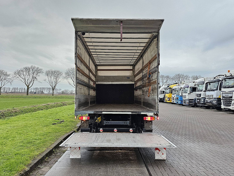 משאית וילונות צד DAF LF 210 7.49T AIRCO BOX 7.3M: תמונה 11 משאית וילונות צד DAF LF 210 7.49T AIRCO BOX 7.3M: תמונה 11