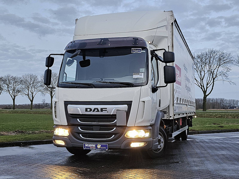 DAF LF 210 7.49T AIRCO LIFT - משאית וילונות צד: תמונה 1 DAF LF 210 7.49T AIRCO LIFT - משאית וילונות צד: תמונה 1