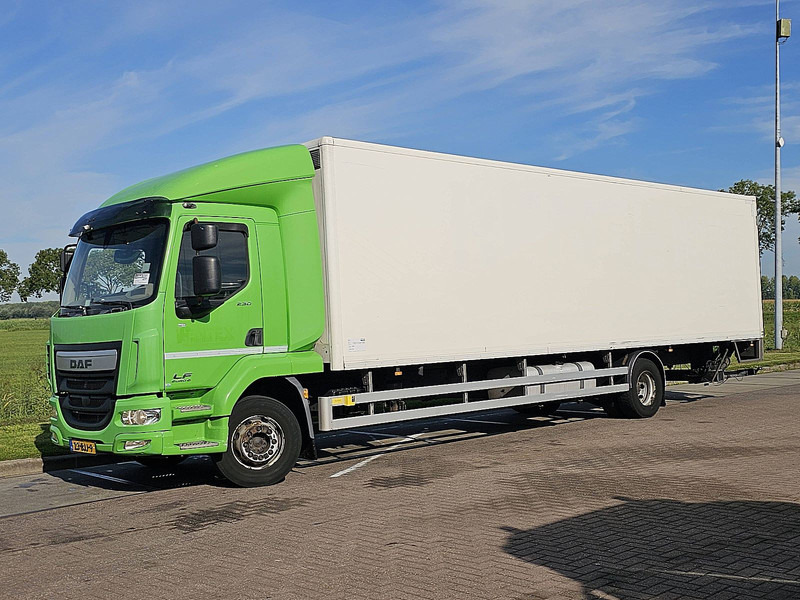 DAF LF 230 16T AIRCO TAILLIFT - משאית תיבה: תמונה 2 DAF LF 230 16T AIRCO TAILLIFT - משאית תיבה: תמונה 2