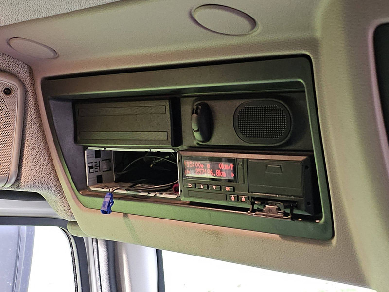 משאית תיבה DAF LF 260 16T AIRCO TAILLIFT: תמונה 12