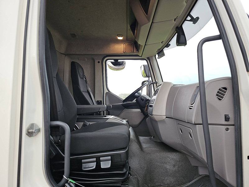 משאית תיבה DAF LF 260 16T AIRCO TAILLIFT: תמונה 7