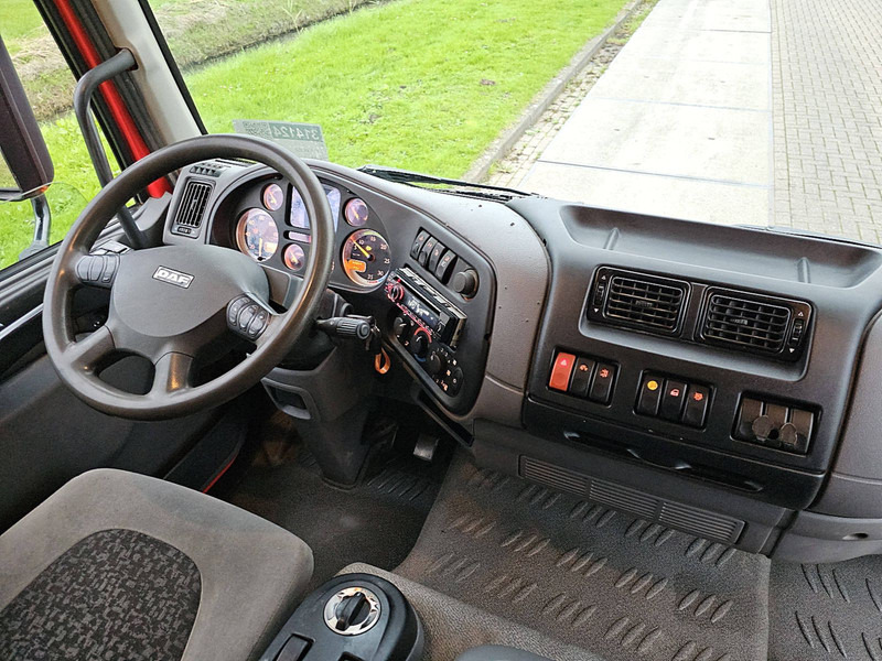 Interior photo 1: משאית עם שלדת תא DAF LF 45.160 7.49T AIRCO WB 390