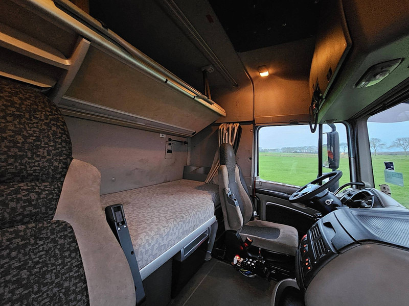 Interior photo 2: משאית הרמת וו DAF XF 105.410 6X2 FAS NL-TRUCK