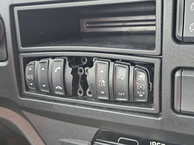 יחידת טרקטור DAF XF 530 MANUAL SHOW TRUCK: תמונה 14