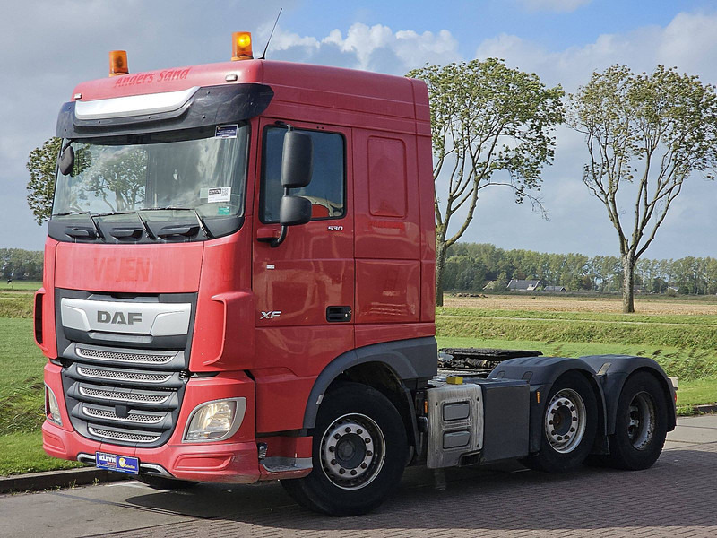 DAF XF 530 SPACECAB 6X2 FTG PTO - יחידת טרקטור: תמונה 2 DAF XF 530 SPACECAB 6X2 FTG PTO - יחידת טרקטור: תמונה 2