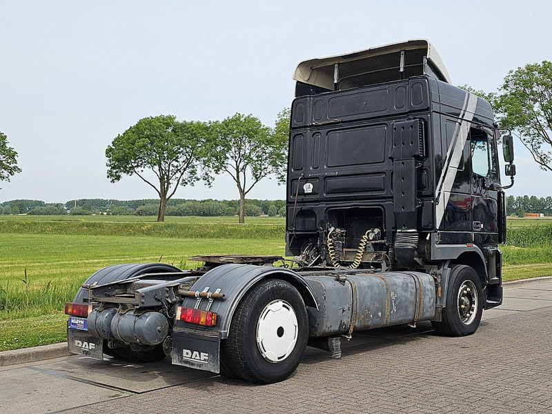 DAF XF 95.380 EURO 2 MANUAL - יחידת טרקטור: תמונה 3 DAF XF 95.380 EURO 2 MANUAL - יחידת טרקטור: תמונה 3