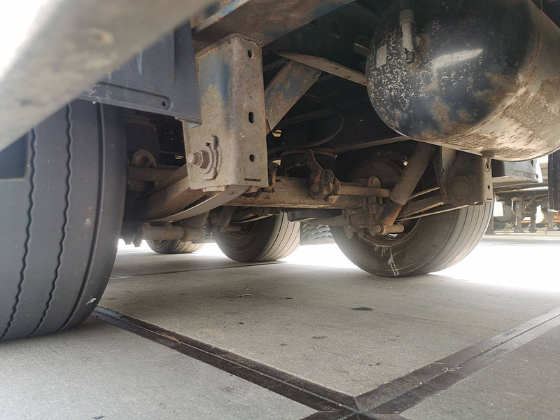 סמיטריילר עם וילונות צד Krone N/A: תמונה 9 סמיטריילר עם וילונות צד Krone N/A: תמונה 9