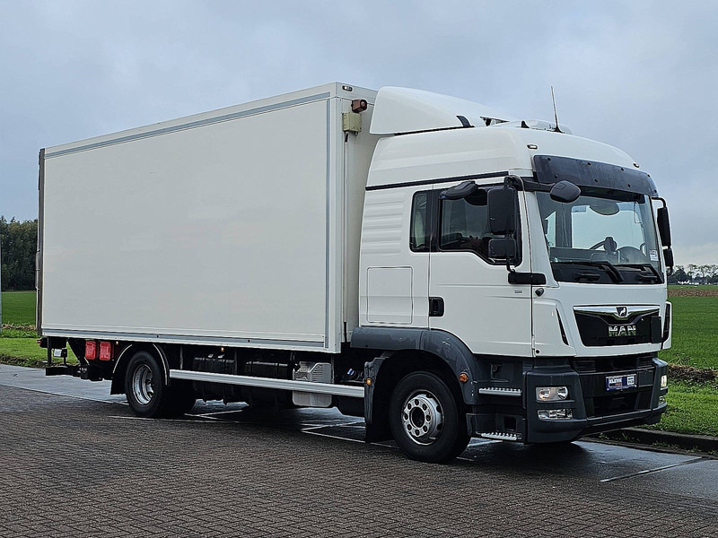 MAN 12.250 TGM LX HEATER 2T LIFT - משאית קירור: תמונה 5 MAN 12.250 TGM LX HEATER 2T LIFT - משאית קירור: תמונה 5