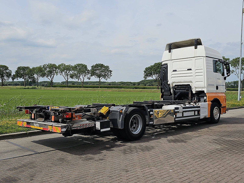 MAN 18.400 TGX XLX INTARDER LIFT 2T - מוביל מכולות/ משאית החלפת גוף: תמונה 3 MAN 18.400 TGX XLX INTARDER LIFT 2T - מוביל מכולות/ משאית החלפת גוף: תמונה 3