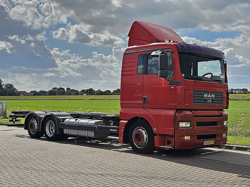 MAN 26.360 TGA XL MANUAL NL-TRUCK - מוביל מכולות/ משאית החלפת גוף: תמונה 5 MAN 26.360 TGA XL MANUAL NL-TRUCK - מוביל מכולות/ משאית החלפת גוף: תמונה 5
