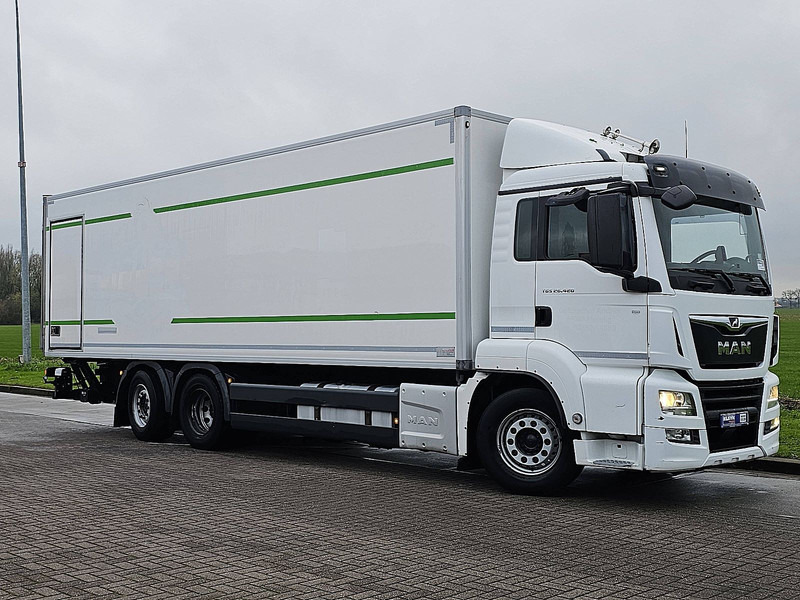 MAN 26.420 TGS 6X2-4 LL LIFT ISOBOX - משאית תיבה: תמונה 5 MAN 26.420 TGS 6X2-4 LL LIFT ISOBOX - משאית תיבה: תמונה 5