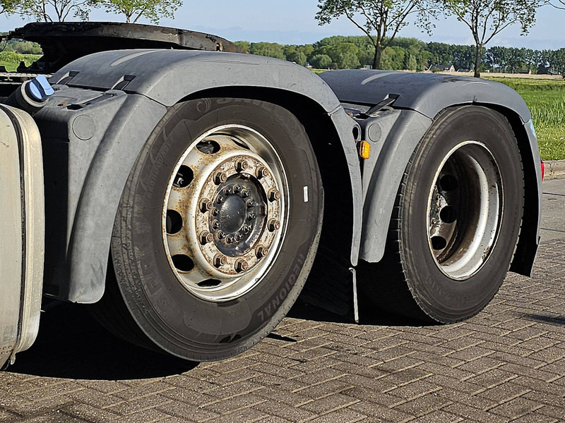 יחידת טרקטור MAN 26.460 TGX XLX 6X2-2 BLS: תמונה 15