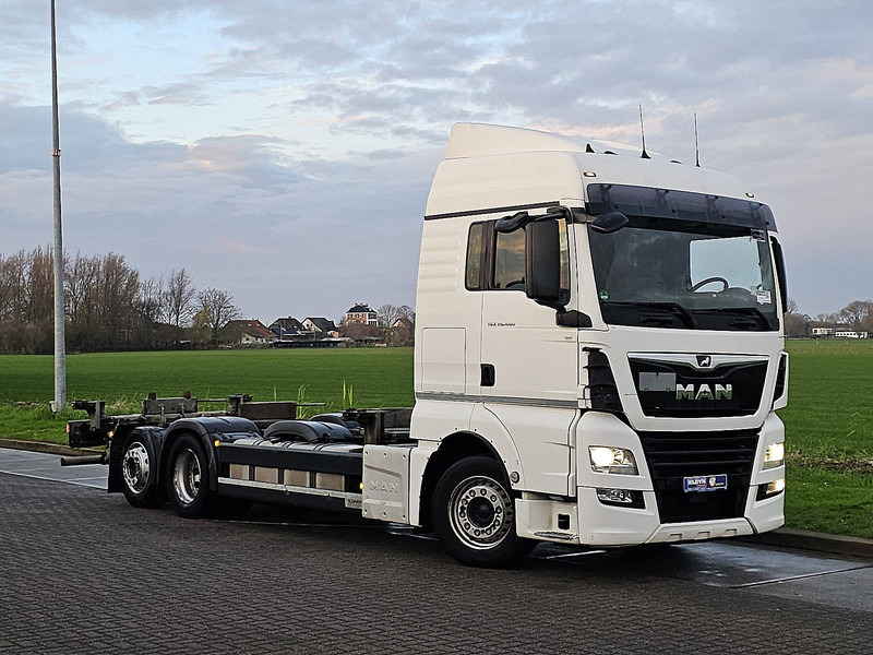 MAN 26.460 TGX - מוביל מכולות/ משאית החלפת גוף: תמונה 5 MAN 26.460 TGX - מוביל מכולות/ משאית החלפת גוף: תמונה 5