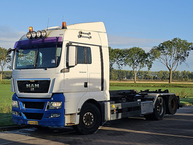 MAN 28.440 TGX - משאית הרמת וו: תמונה 2 MAN 28.440 TGX - משאית הרמת וו: תמונה 2