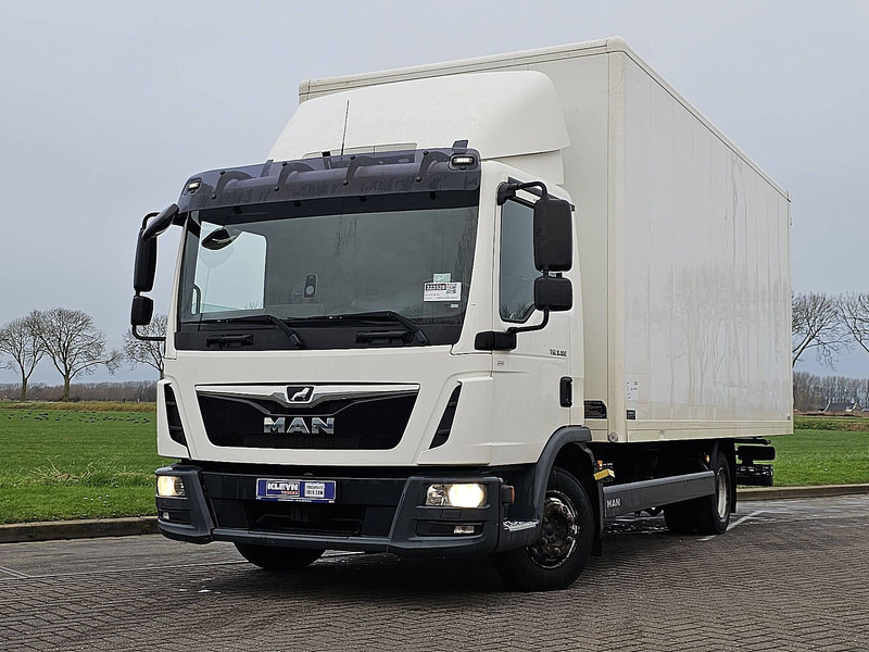 MAN 8.180 TGL Möbelkoffer - משאית תיבה: תמונה 1 MAN 8.180 TGL Möbelkoffer - משאית תיבה: תמונה 1