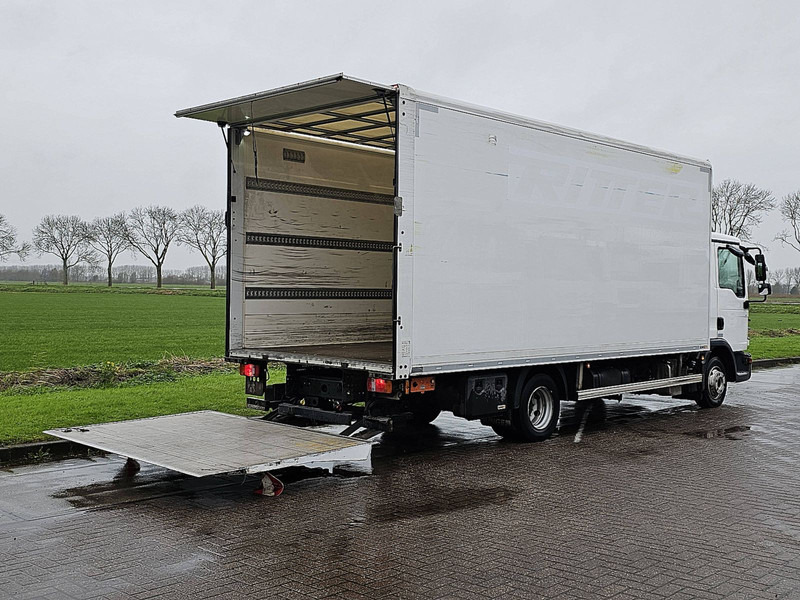 MAN 8.190 TGL AIRCO AUTOMATIC LIFT - משאית תיבה: תמונה 3 MAN 8.190 TGL AIRCO AUTOMATIC LIFT - משאית תיבה: תמונה 3