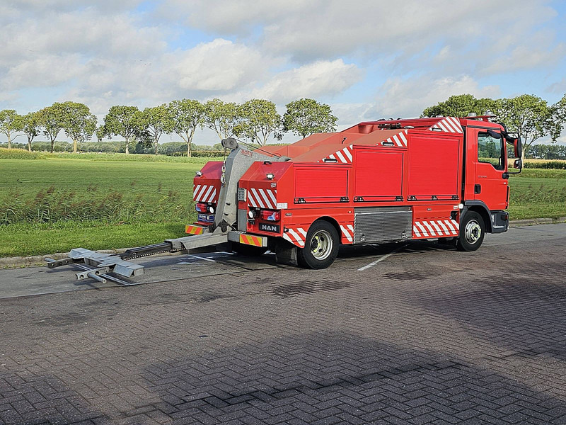 MAN 8.220 TGL BOTTIE LIFT 8 TON - משאית הובלה אוטומטית: תמונה 3 MAN 8.220 TGL BOTTIE LIFT 8 TON - משאית הובלה אוטומטית: תמונה 3