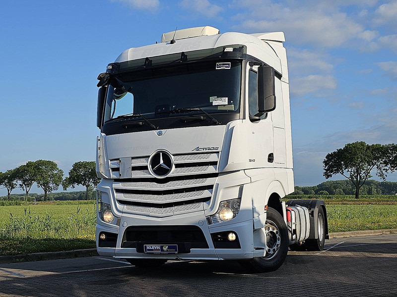 Mercedes-Benz ACTROS 1845 LS - יחידת טרקטור: תמונה 1 Mercedes-Benz ACTROS 1845 LS - יחידת טרקטור: תמונה 1